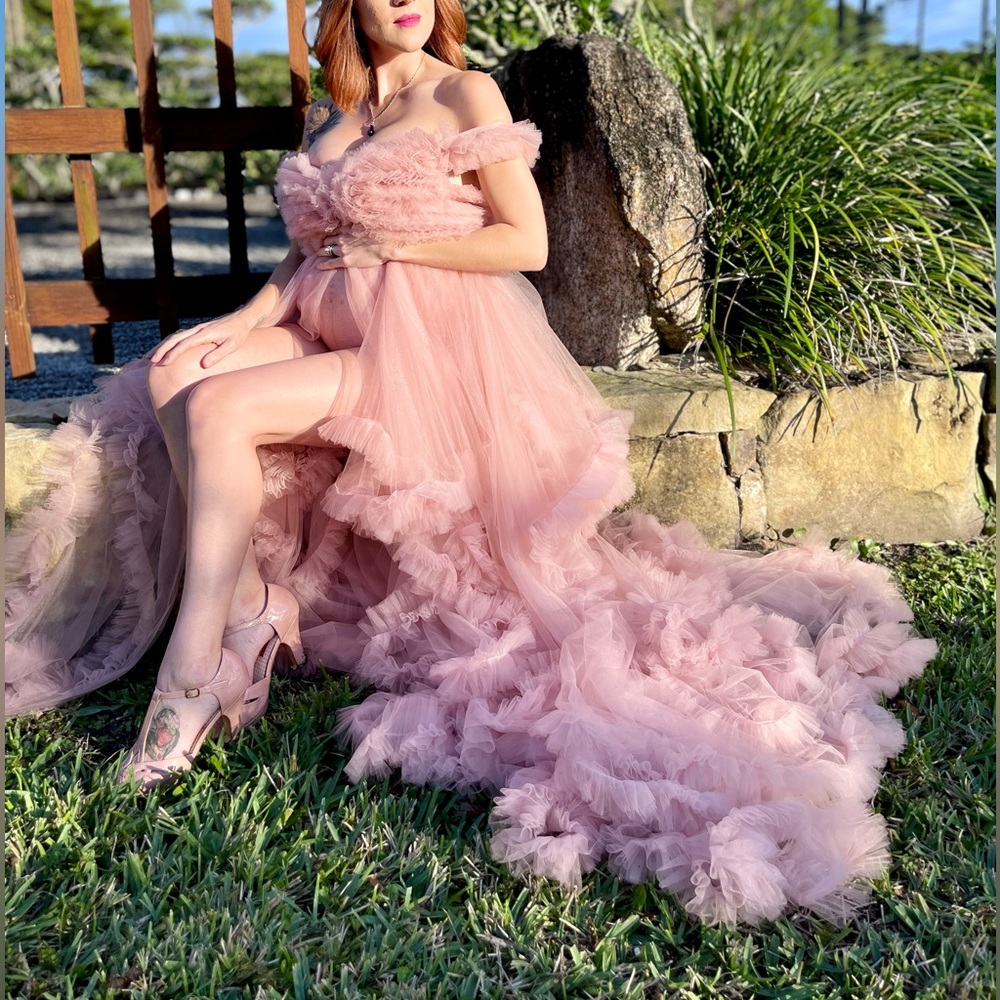 Long Tulle Robe/ Gown for Maternity Shoot